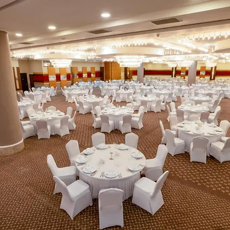 Crystal Admiral Aqua Collection Semesteranläggning (resort) Kızılot