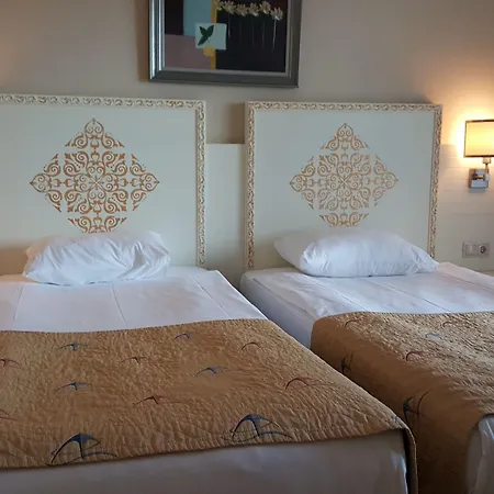 Crystal Admiral Aqua Collection Resort 5*