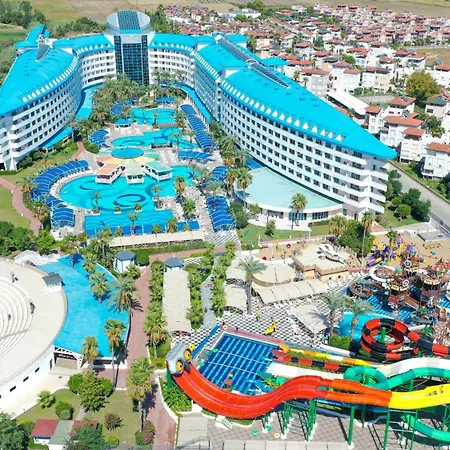 Semesteranläggning (resort) Crystal Admiral Suites&spa - Ultimate 5*