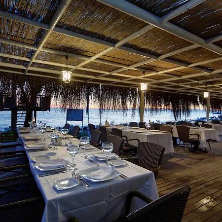 Crystal Admiral Aqua Collection Complex 5*