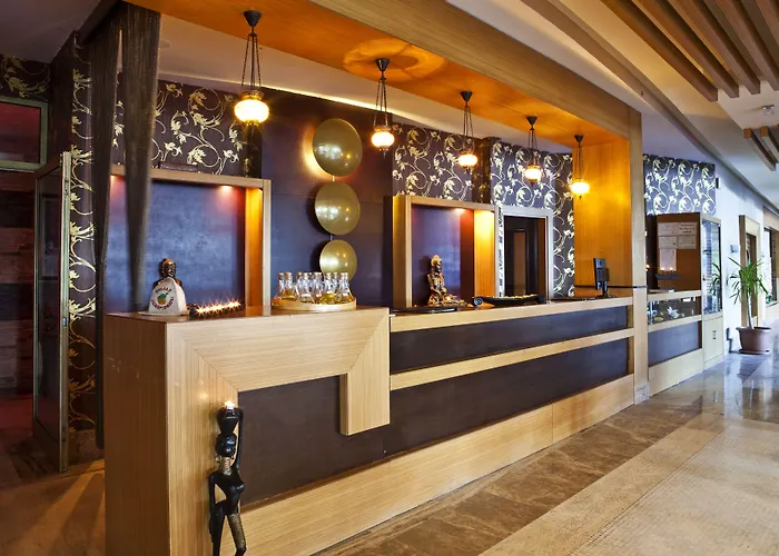 Resort Crystal Admiral Aqua Collection