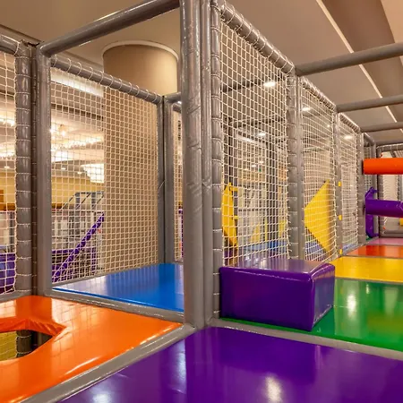 Crystal Admiral Aqua Collection Курортный комплекс 5*